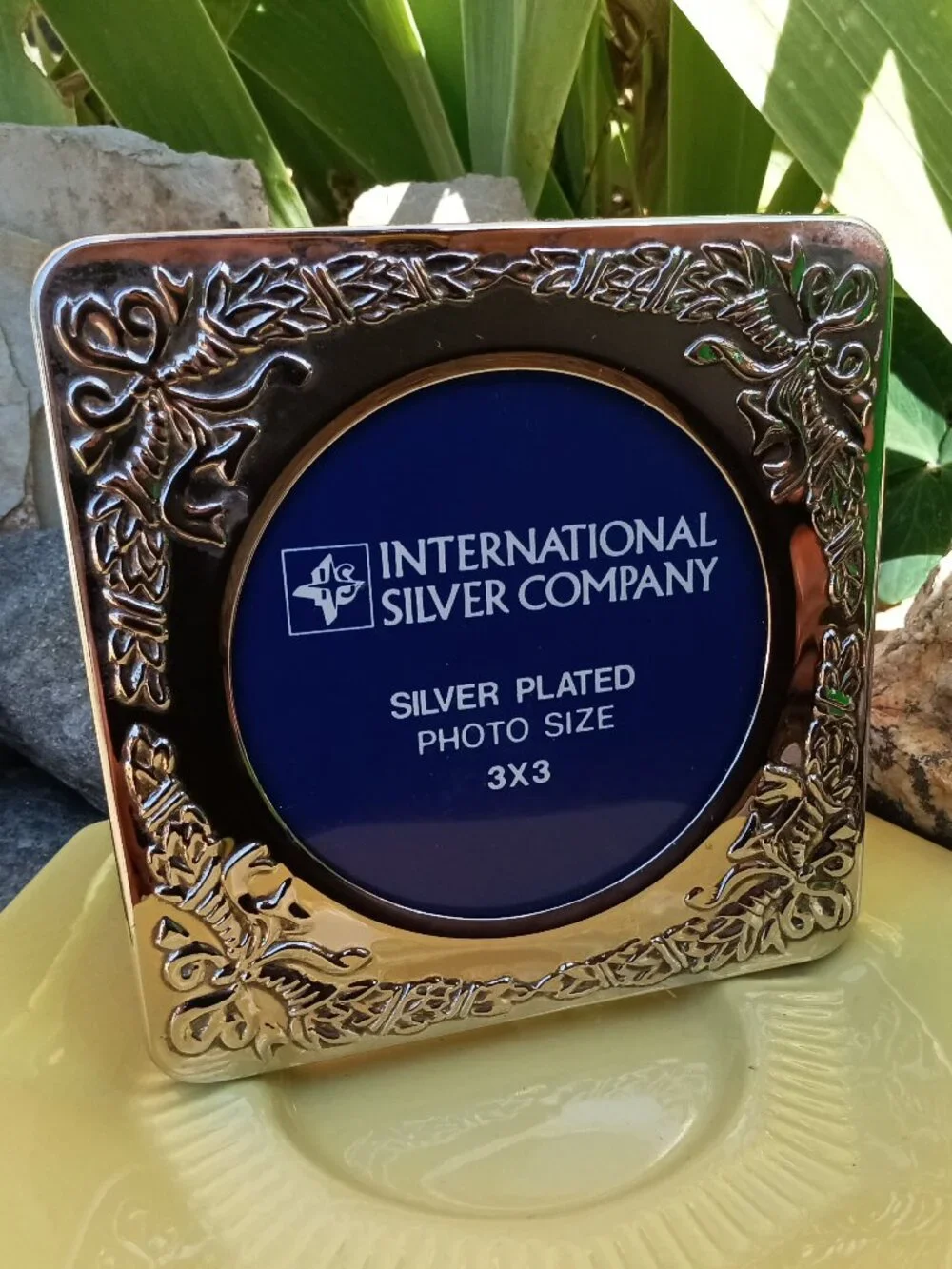 Vintage International Silver Company Silverplate Frame